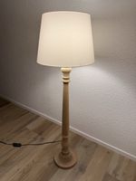Stehlampe Landhaustil