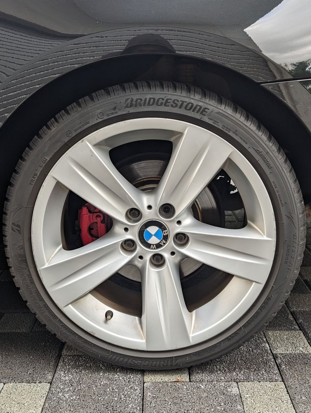 BMW Autos: BMW 325i Coupé 3.0 E92 – Gebraucht aus Schönenwerd von  7