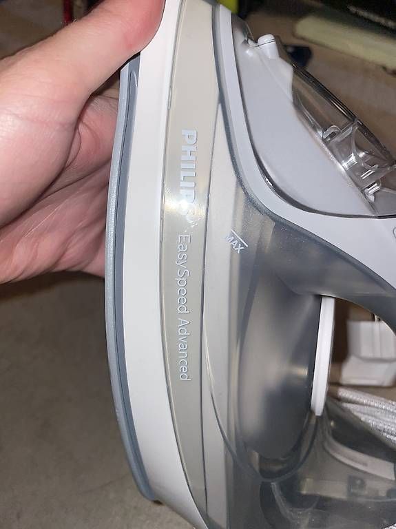Philips Bügeleisen: Dampfbuegeleisen Philips EasySpeed Advanced Ceramic mit Box – Gebraucht aus Zürich von Timo_G 1