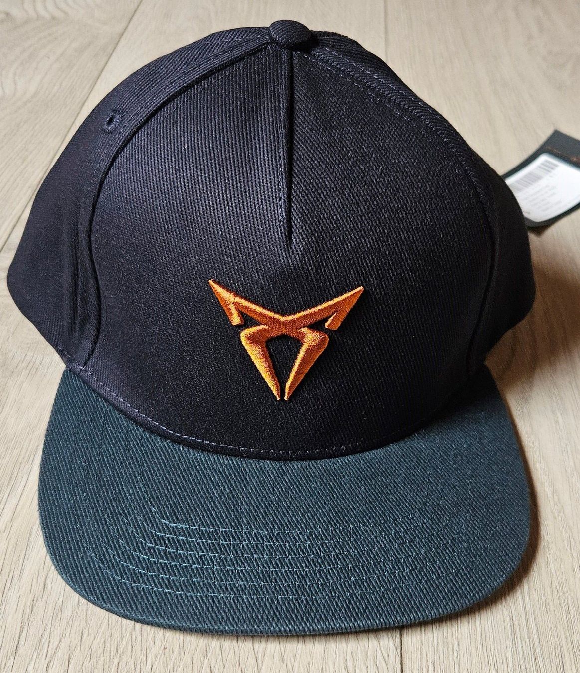 Copricapi, berretti & cappellini: Cupra Cap Baseballcap Hut – Nuovo (secondo la descrizione) da Brittnau venduto da leroyjethro