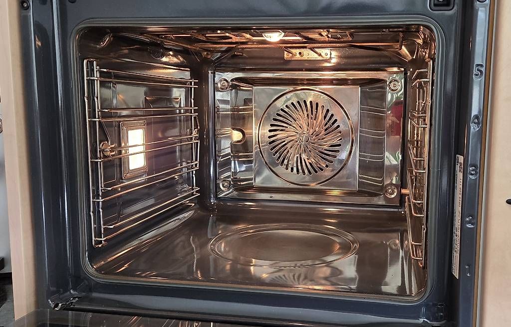 Electrolux Appareils de cuisine: Electrolux Comi-Steamer (Backofen&Steamer)r – D'occasion à Goldach par Boszorkany