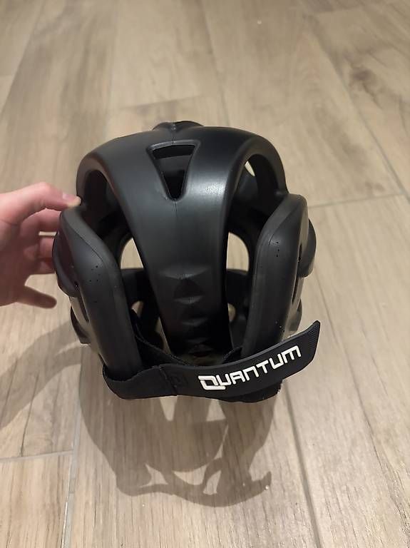 Casques: Quantum Kopfschutz – Neuf avec emballage d'origine à sins par heg_2ns5 1