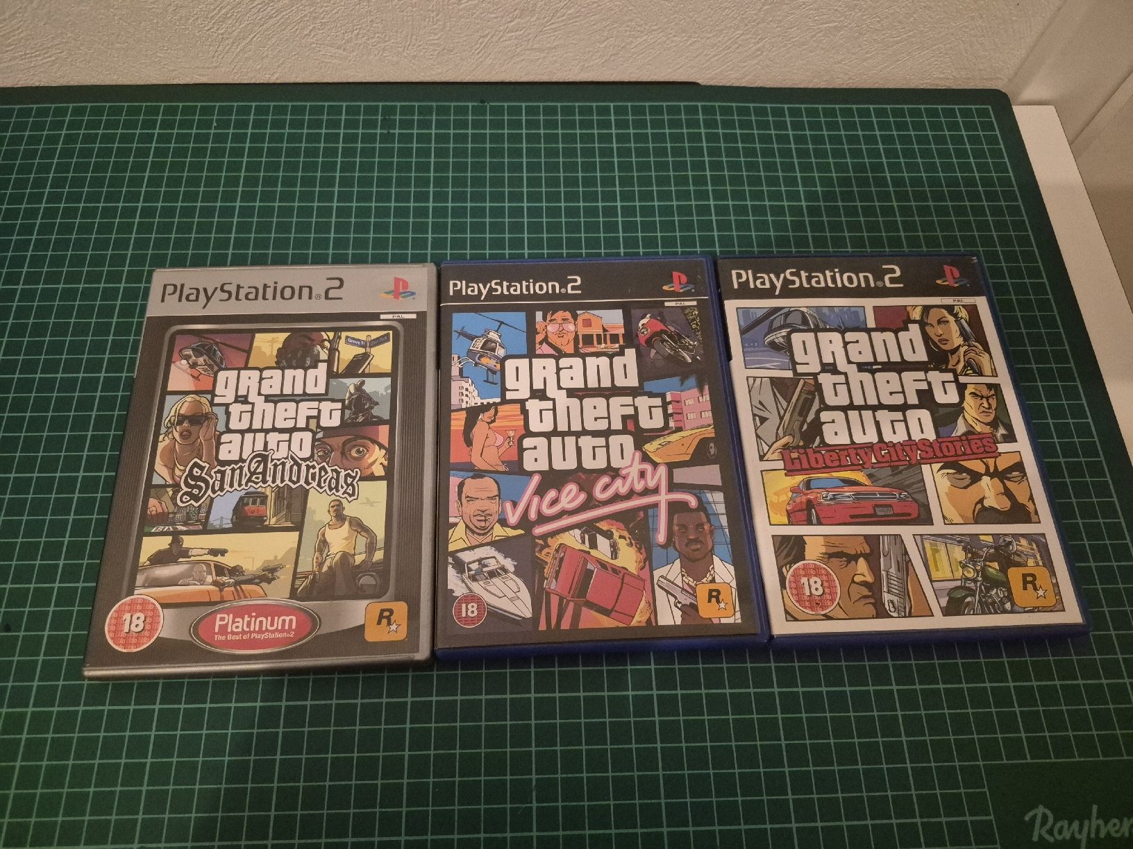 Sony Spiele: Grand Theft Auto Collection - PS2 - Summer Gaming Fun! – Gebraucht aus Meyrin von Retro-GZ