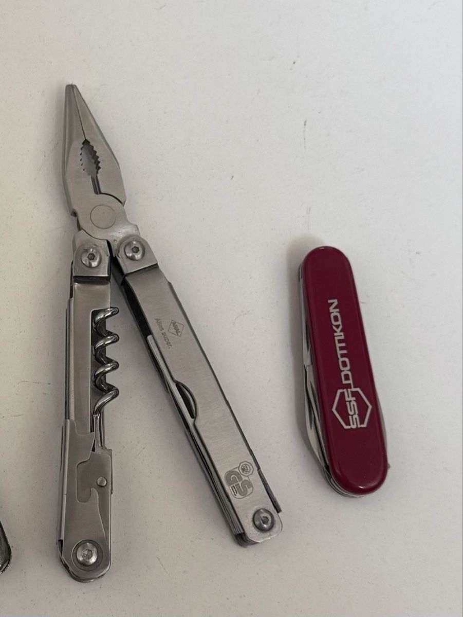 Taschenmesser: Sammlung Taschenmesser / Multitools (3 Stück) – Gebraucht aus Aarau von Saslian5000