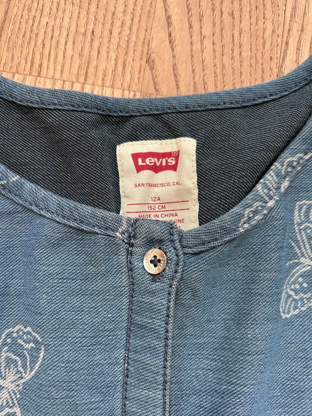 Levi's Jumpsuits: LEVI'S Jumpsuit 152 – D'occasion à Neftenbach par joell01 7