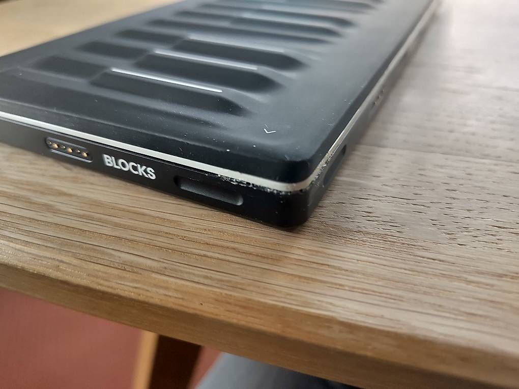 Strumenti musicali: Roli Seaboard Block Studio Edition – Usato da Liebefeld venduto da Schasty 1