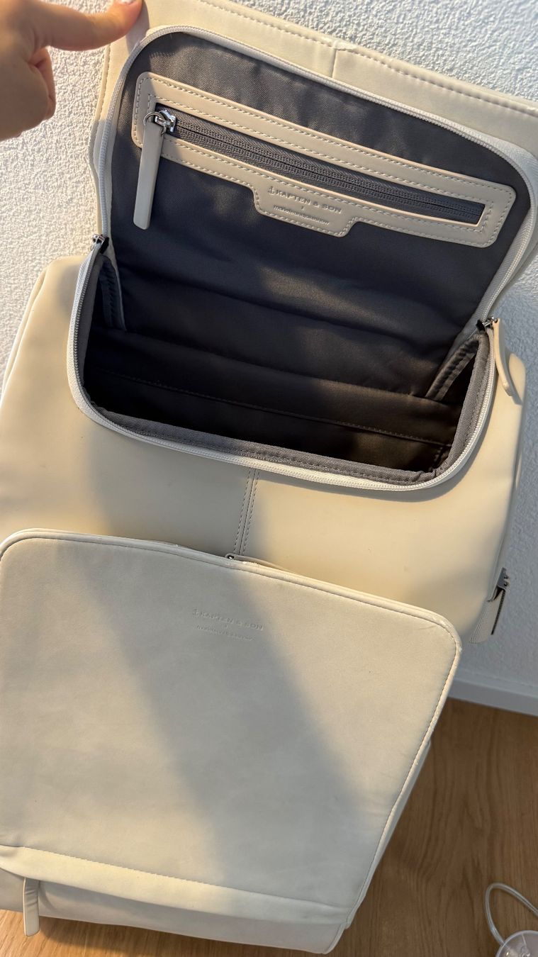 Kapten & Son Zaini: KAPTEN AND SON BALI PRO RUCKSACK BEIGE/ SANDSTONE – Usato da Othmarsingen venduto da yot_ds5b 3