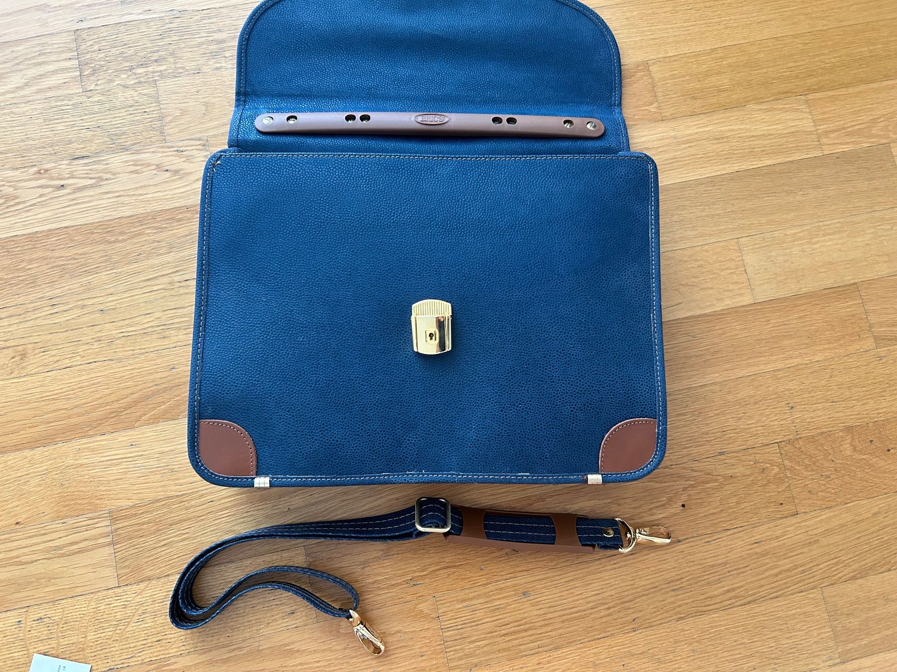 Brics Borse: Brics laptop bag - blue suede – Usato da Zürich venduto da SMDE 3