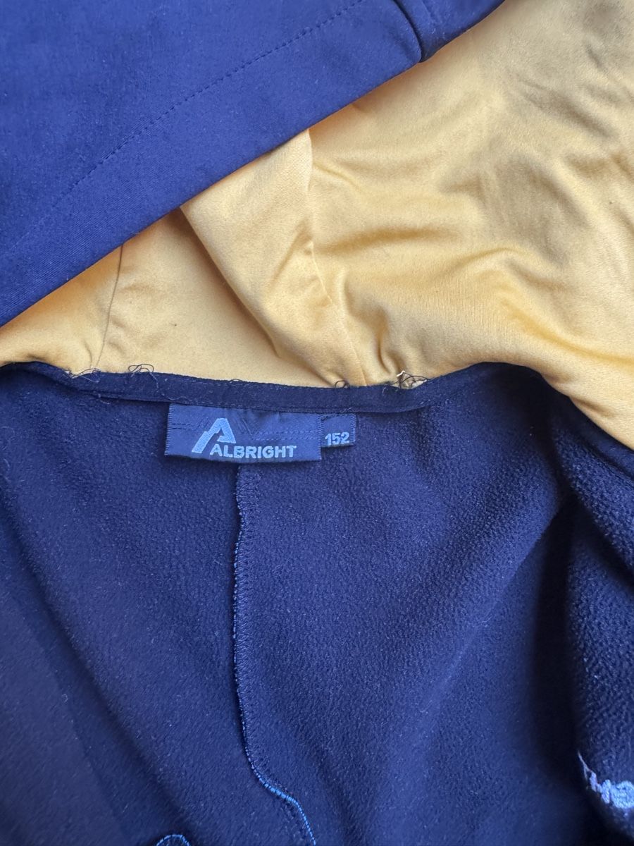 Albright Jacken & Mäntel: Jacke Midlayer Albright Gr. 152 – Gebraucht aus Gland von kimi85 1