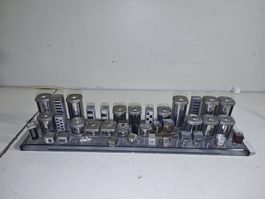 Elektromechanische Bauteile. (nov641)