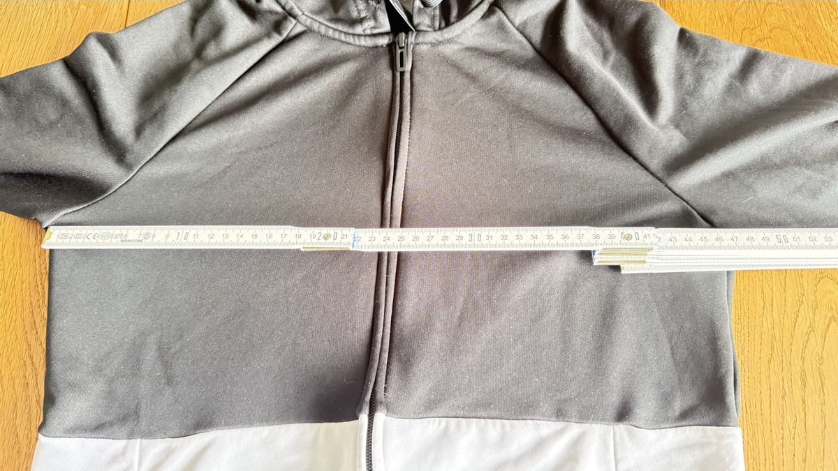 Adidas Giacche: Adidas Trainerjacke M/L  – Usato da Sirnach venduto da sirni 5