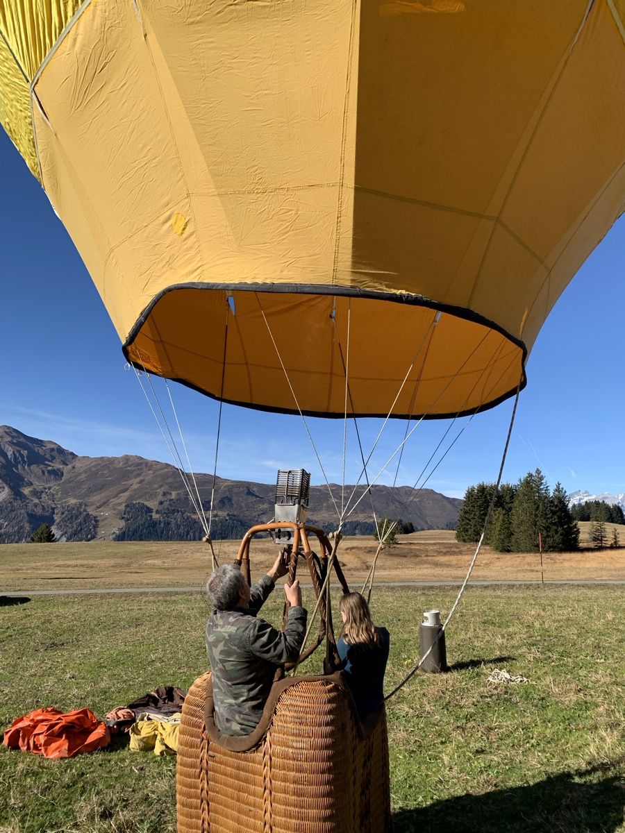 Sport dell'aria & Aquiloni: Ballon complete with basket and burner, needs maintenance – Usato da Lenzerheide/Lai venduto da Lycoming-O 1