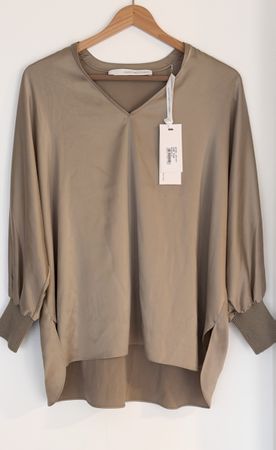 Seidenbluse HERZEN'S ANGELEGENHEIT  Gr 34 oversized