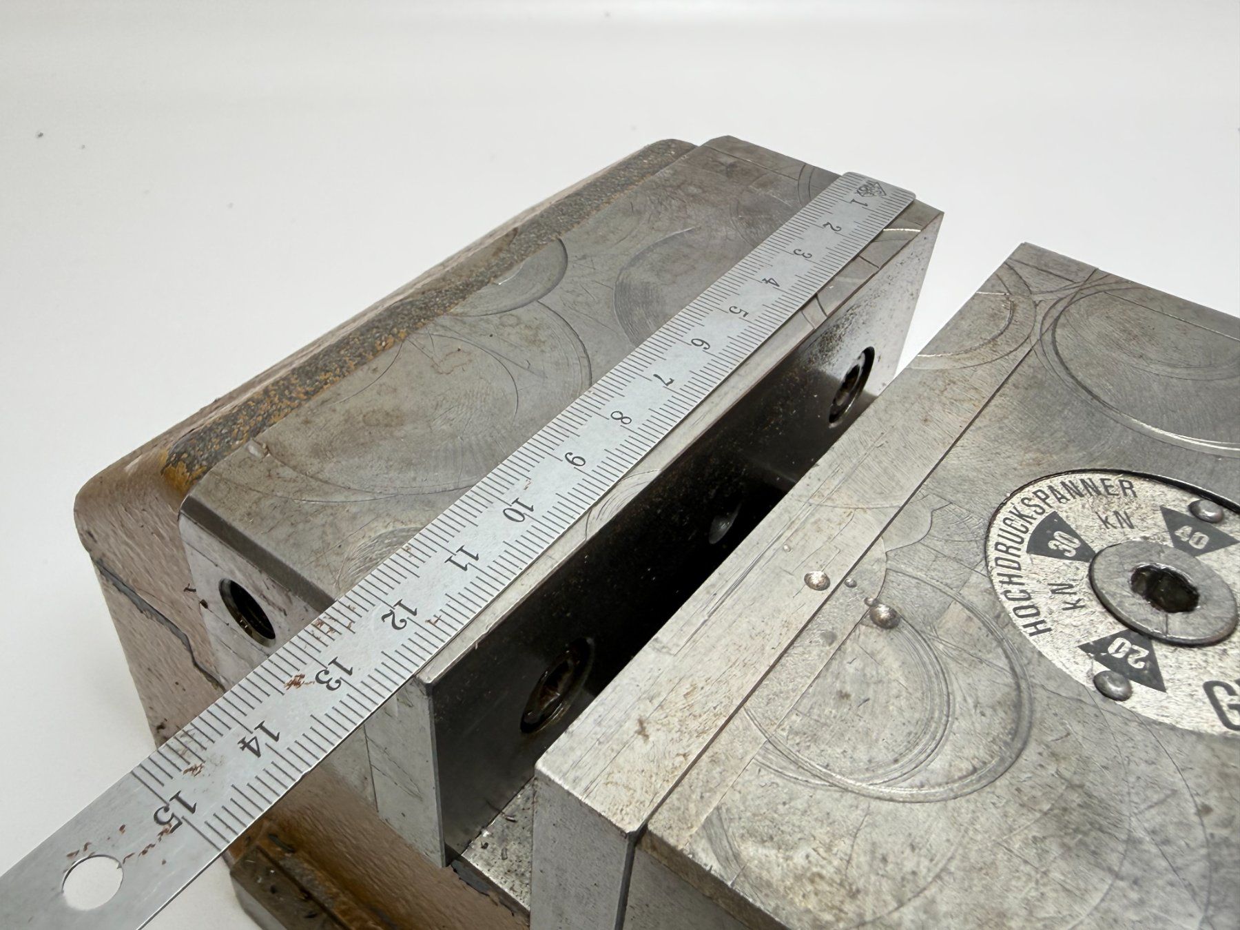 Gressel Tutti gli attrezzi: Gressel 125mm Hochdruckspanner Maschinenschraubstock – Usato da Boswil venduto da ABLagerBoswil 2