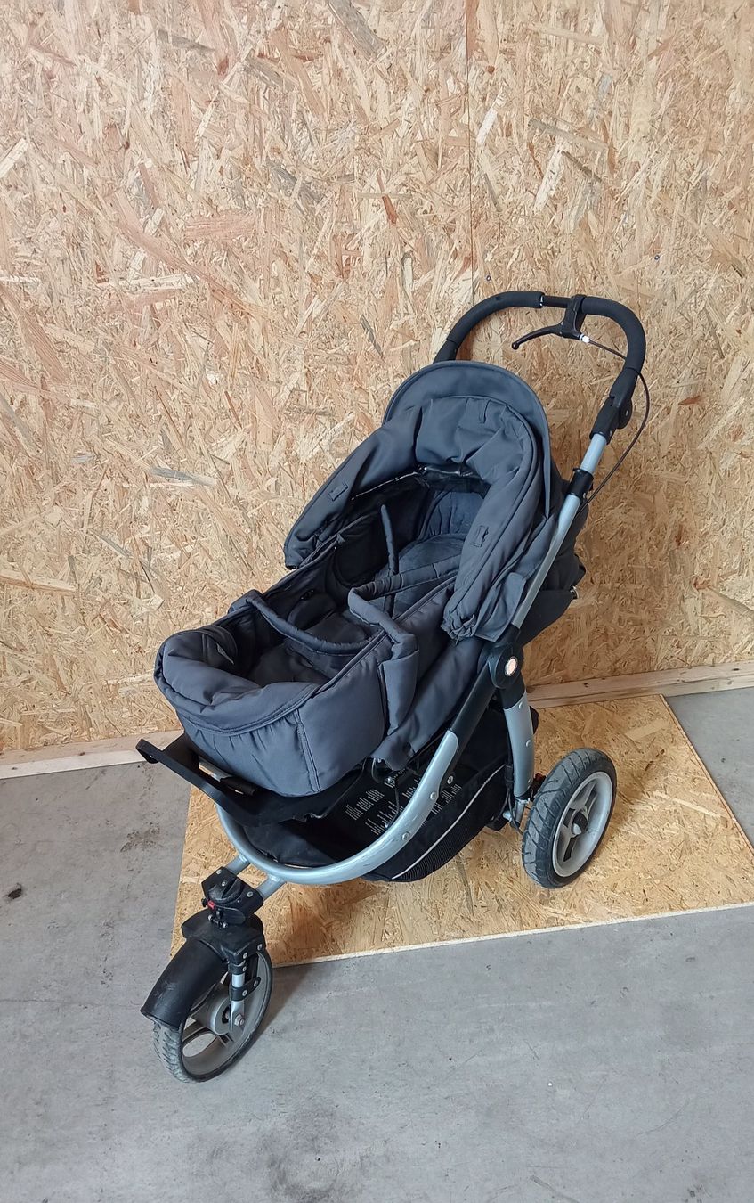 Carrozzine: Kinderwagen / Buggy – Usato da Mollis venduto da gar_wqz5 1
