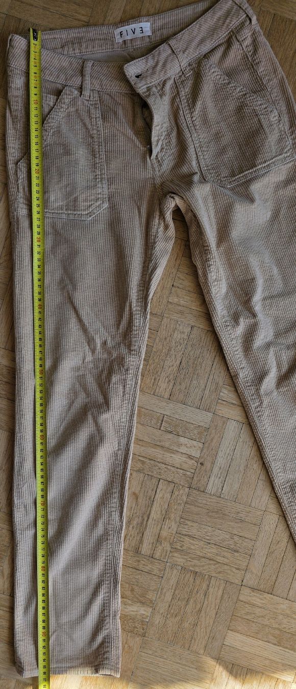 Hosen: pantalon beige Taille 36/38 – Gebraucht aus Yverdon-les-Bains von van_dq65 7