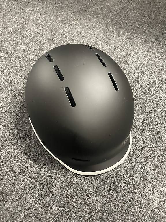 Caschi: Velohelm - neuwertig – Usato da Basel venduto da Basilisk71 1
