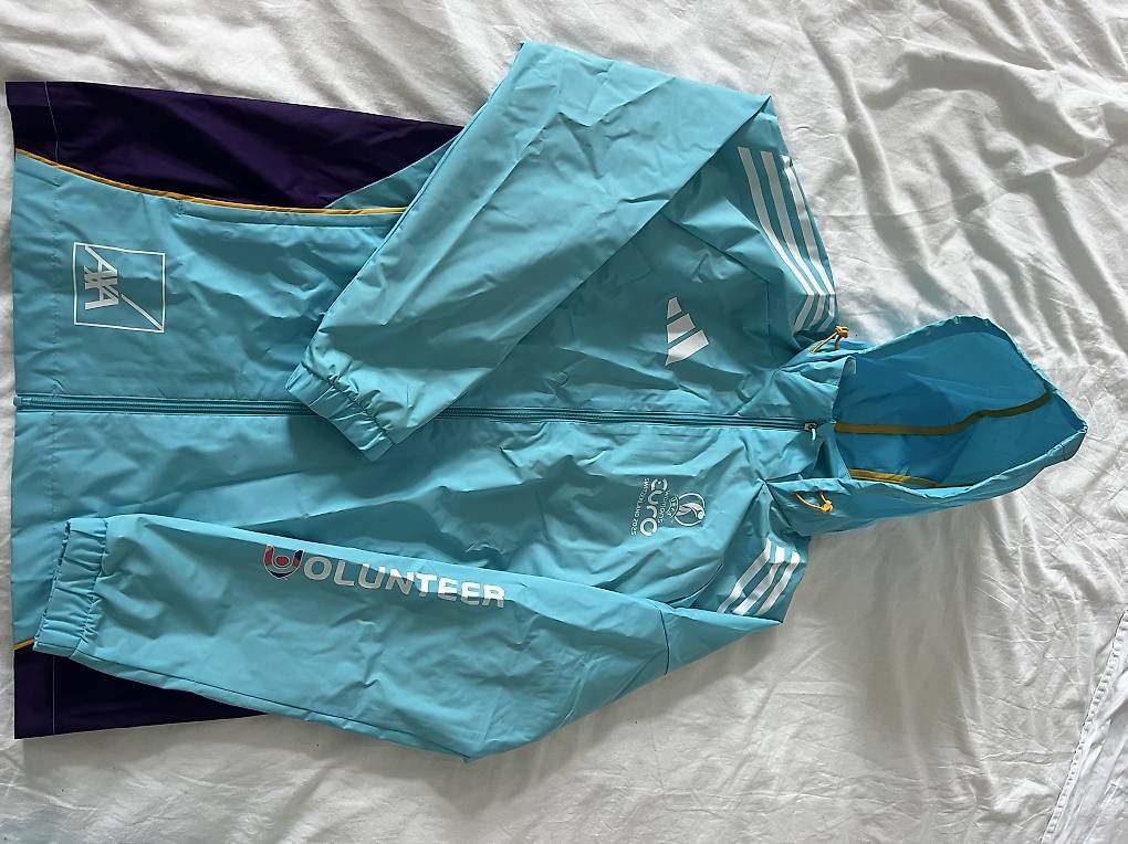 Jacken: UEFA EURO 2025 Adidas M  – Gebraucht aus Basel von Princeton-seller