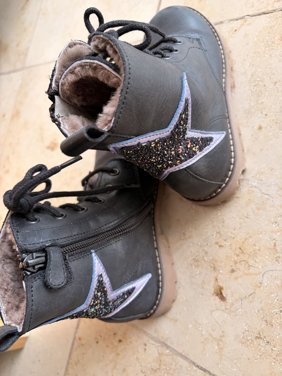 Scarpe per ragazze: Winterschuhe Grösse 29 – Usato da Basel venduto da RausindieNatur 2