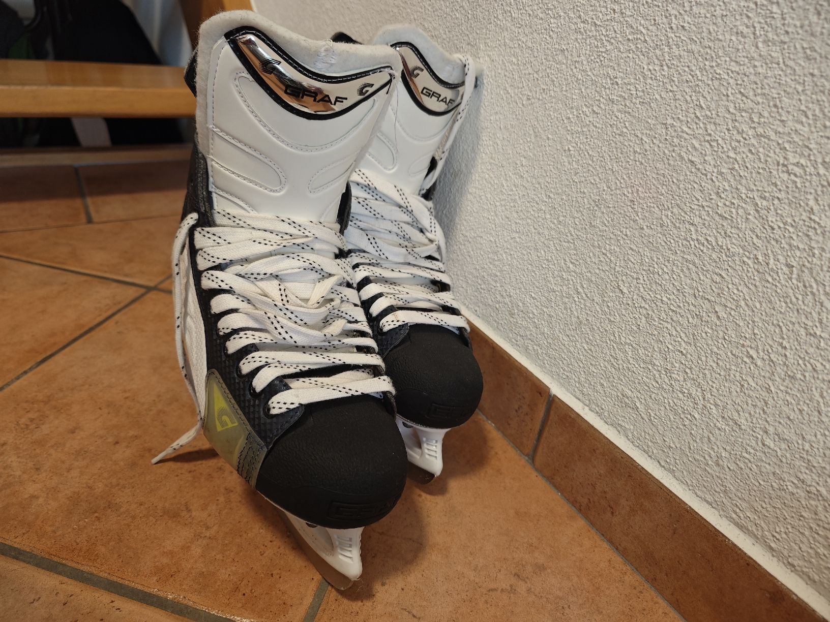 Graf Pattini da ghiaccio: Herren Schlittschuhe Graf Gr.44 / 9.5 – Nuovo (secondo la descrizione) da Bichelsee venduto da Raoul06 2