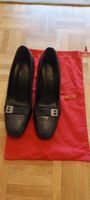 Bally Heeled Leather Pumps, Size 39, Black, Autumn Style