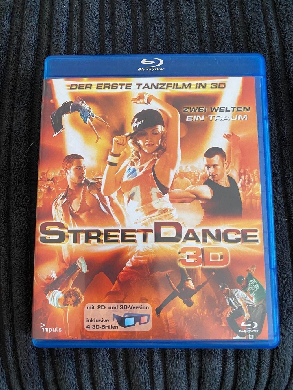 Tutti i DVDs: Street Dance 3D mit 3 Brillen – Usato da St. Niklaus VS venduto da jas_13