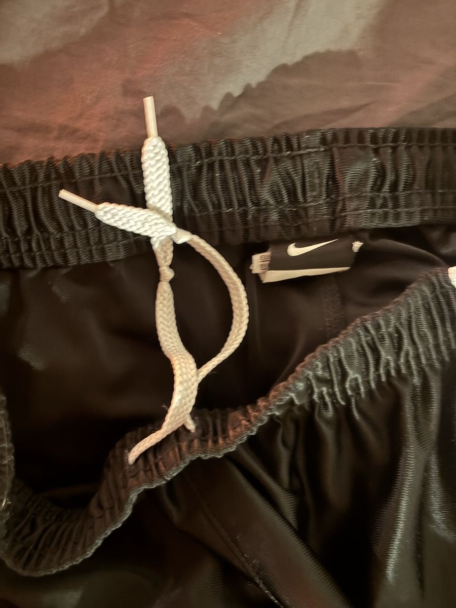 Nike Pantaloni: Training Nike vintage taille S-M – Usato da Avry-devant-Pont venduto da Odilee 3