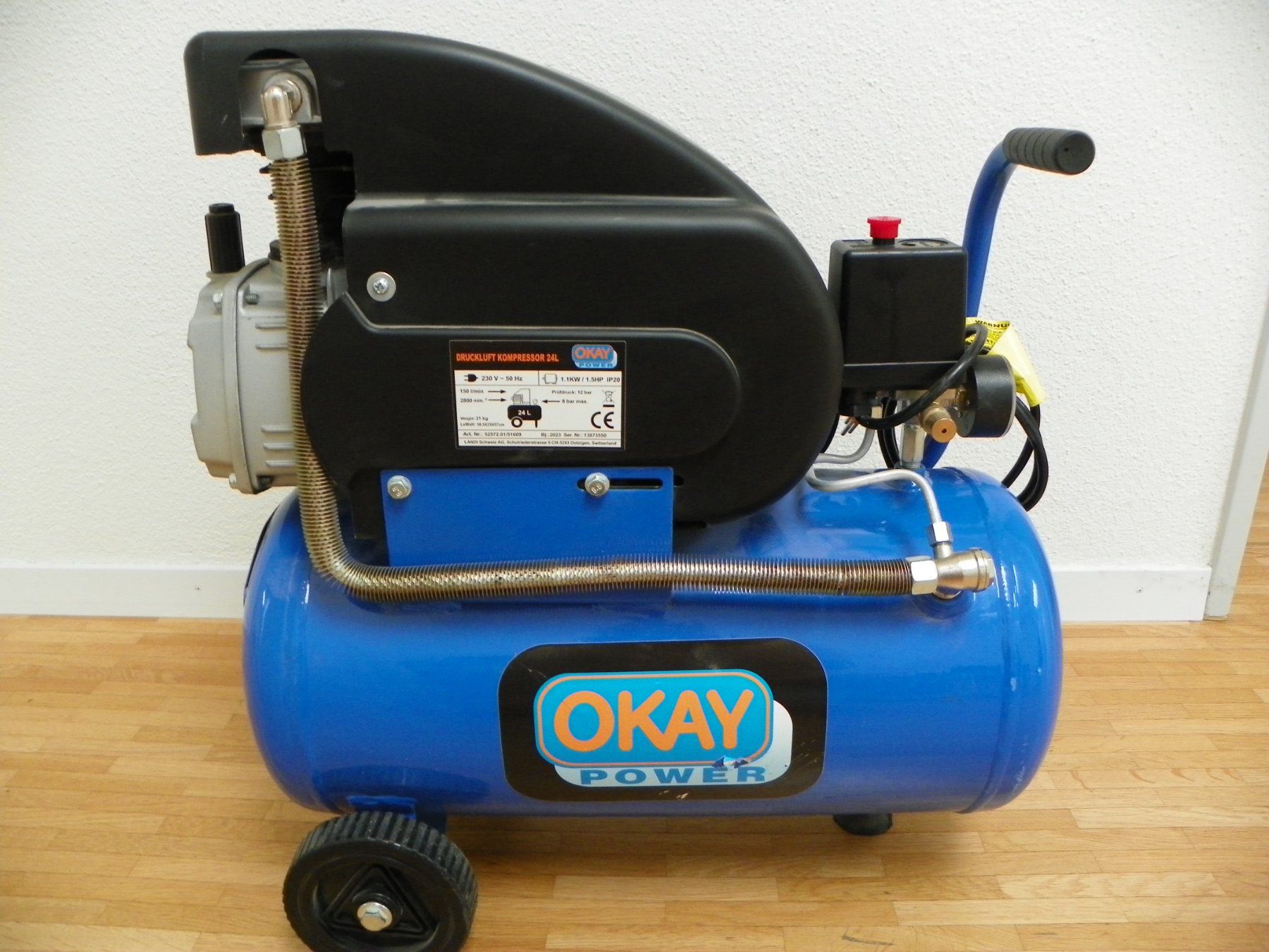 Compressori: Kompakt Kompressor mit 24L Tank – Usato da Kriens venduto da mel_r9w8 1
