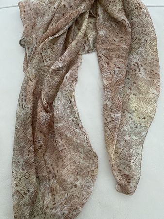 Seiden Foulard 🌸