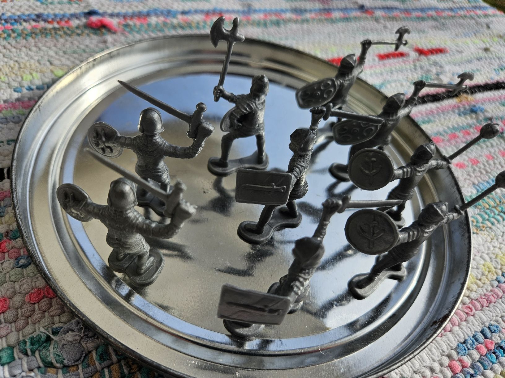 Statuette: 9 Ritterfiguren, Plastik – Usato da Wettingen venduto da Sk8ertomda 5