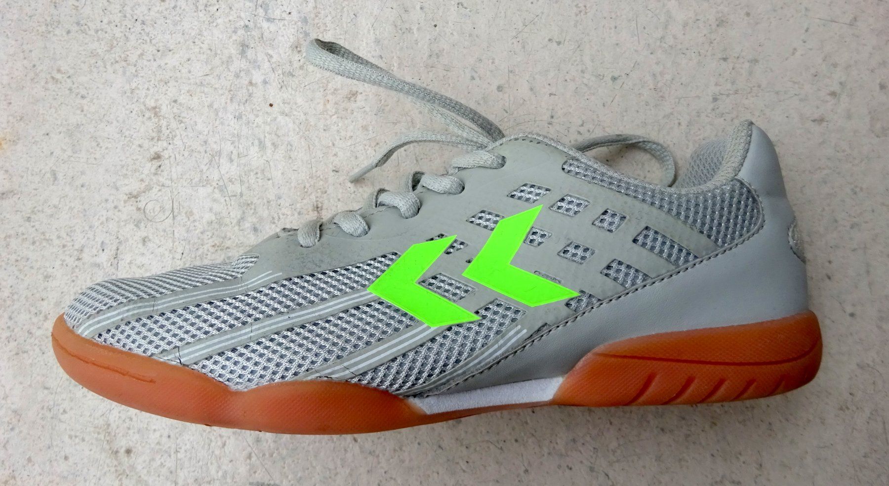 Hummel Scarpe da uomo: Hummel Turnschuh Gr. 36 – Usato da Luzern venduto da Simsam567 1