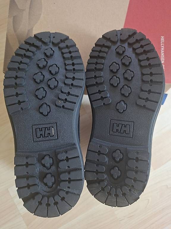 Helly Hansen Scarpe per ragazzi: HellyHansen Winterstiefel Gr. 31 – Nuovo (secondo la descrizione) da Aarau venduto da Mocciosa 1