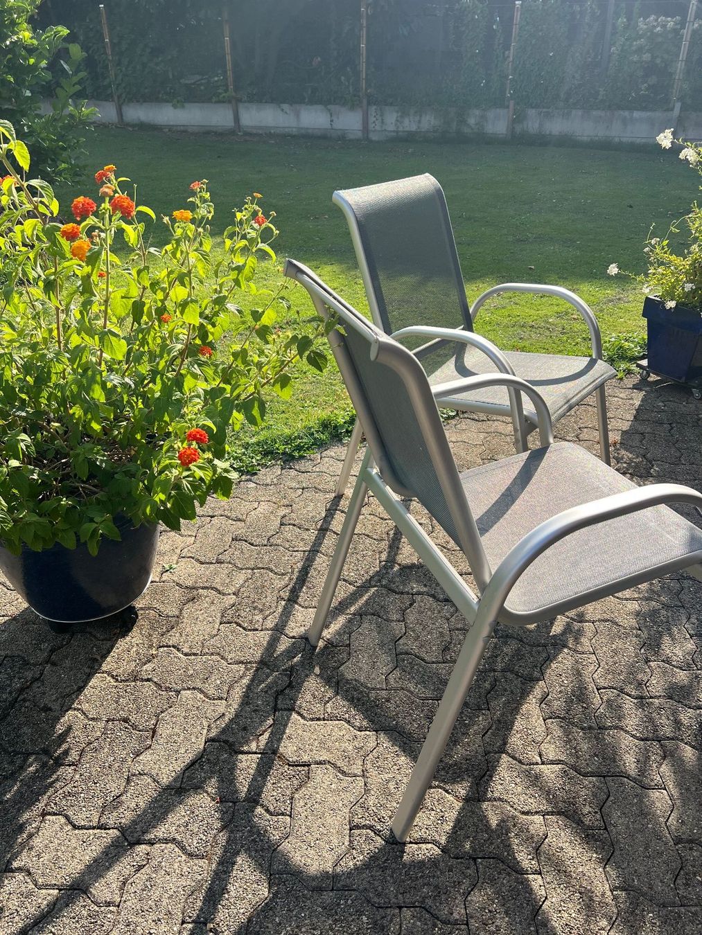 Hunn Stühle: 4 Gartenstühle Hochlehner – Gebraucht aus Thalwil von andrebrem 3