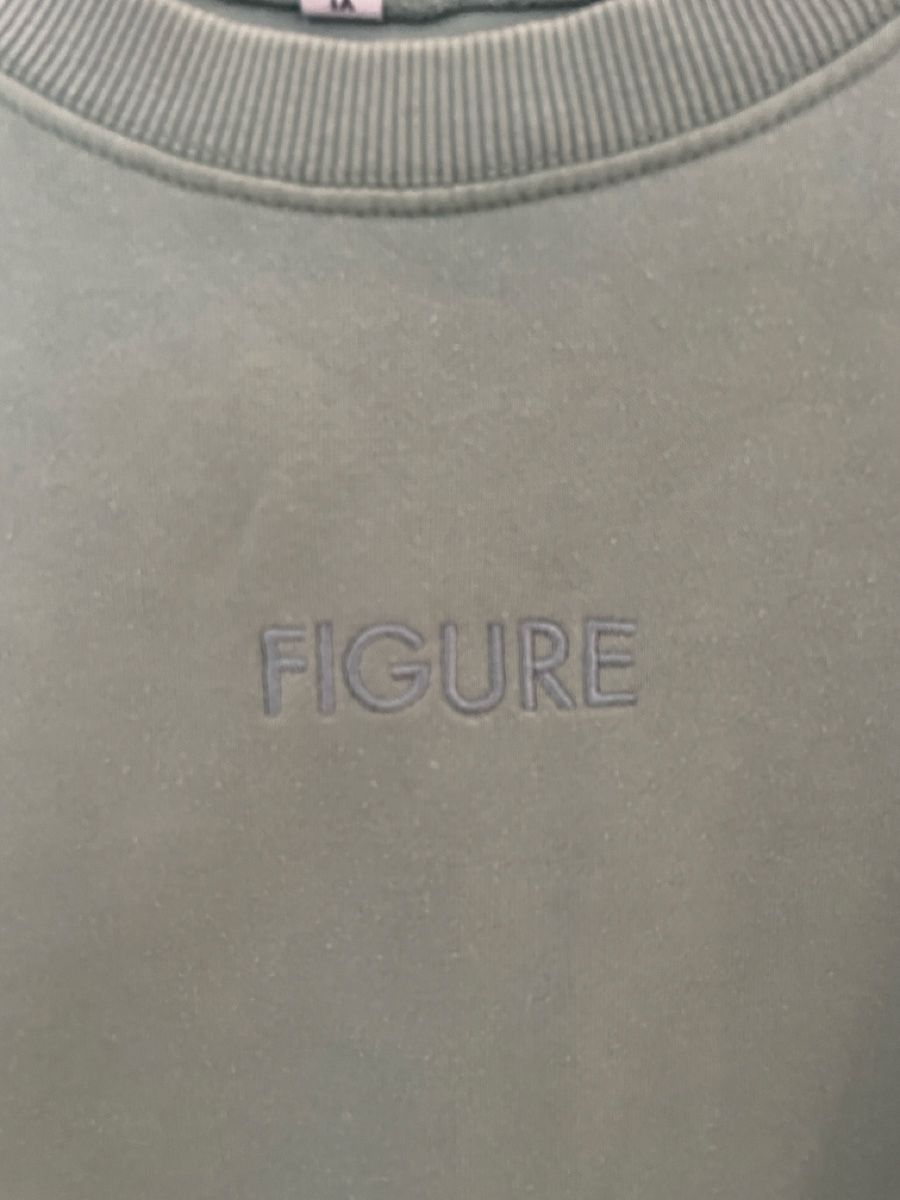 Maglioni & Felpe: Pullover Figure XL – Usato da Zürich venduto da Bjthorsteinsen 1