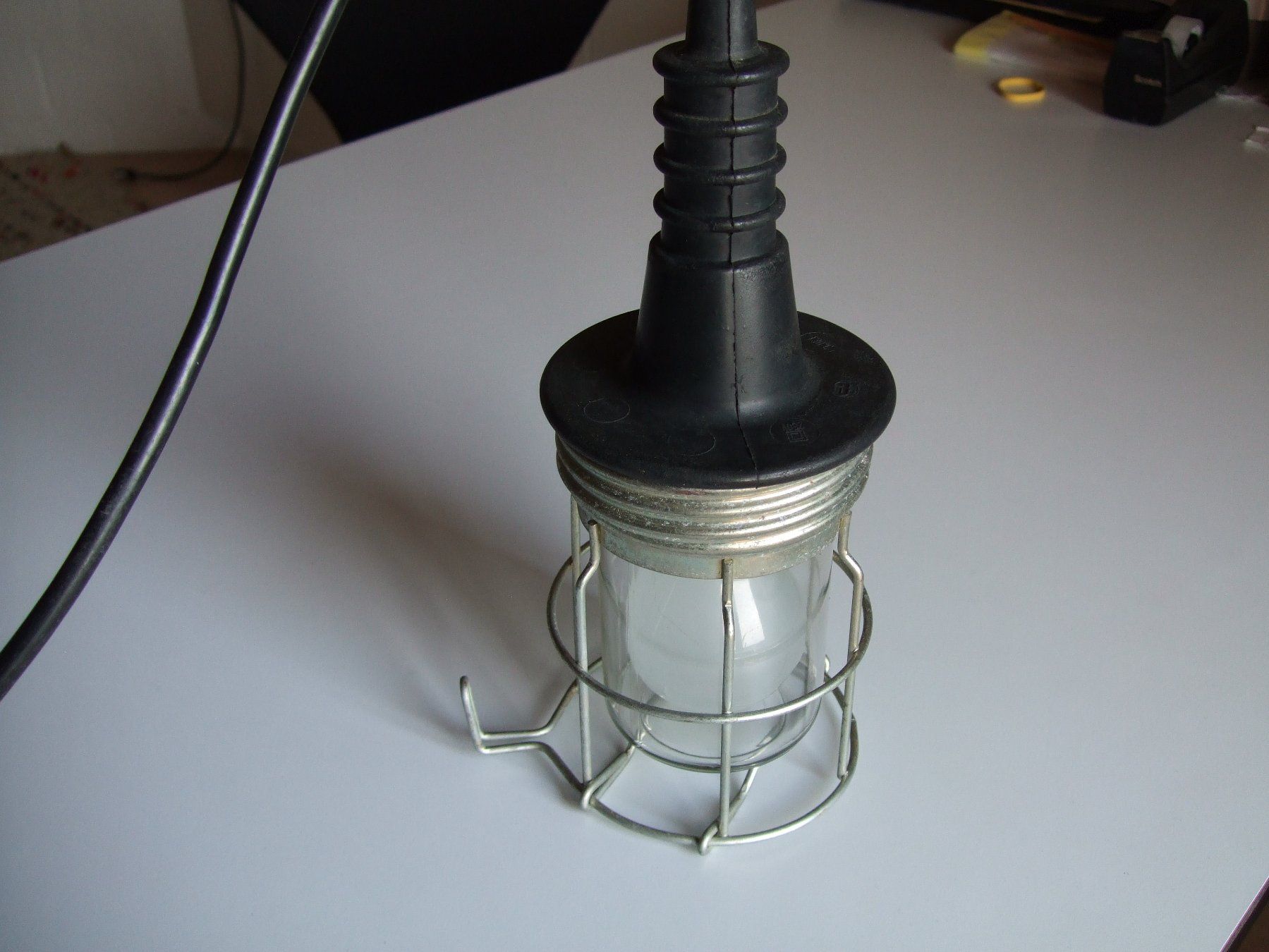 Lampade: Werkstattlampe Vintage – Usato da Teufen ZH venduto da Kaminta 4