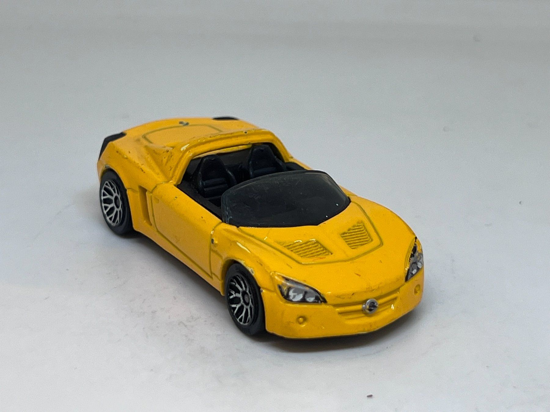Matchbox Voitures modèles: Matchbox Opel Speedster #717 – D'occasion à Wildegg par LaaBoutique