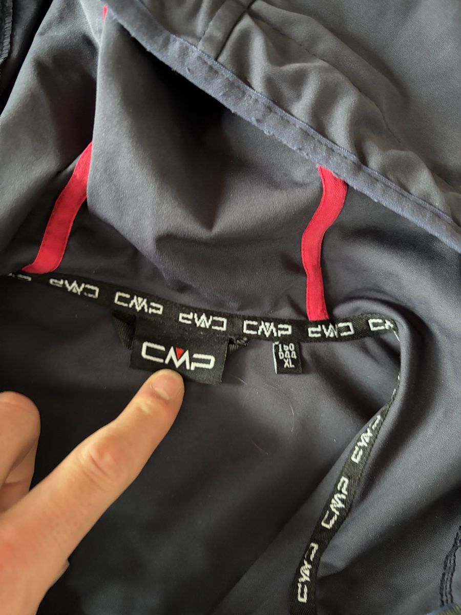 CMP Jacken: CMP dünne Jacke – Gebraucht aus Visperterminen von lgresell 1