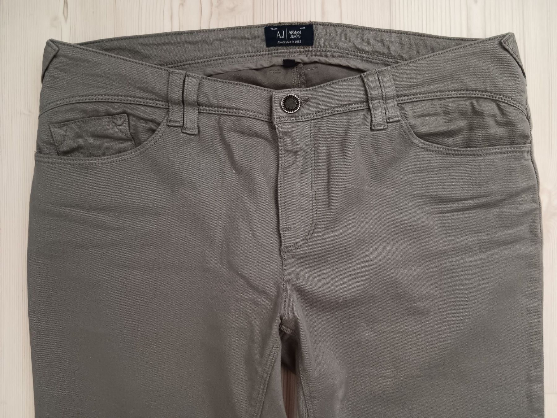 Armani Jeans: ARMANI Jeans taille / Grosse W31 – Usato da Cossonay-ville venduto da Super-Price-Quality 1