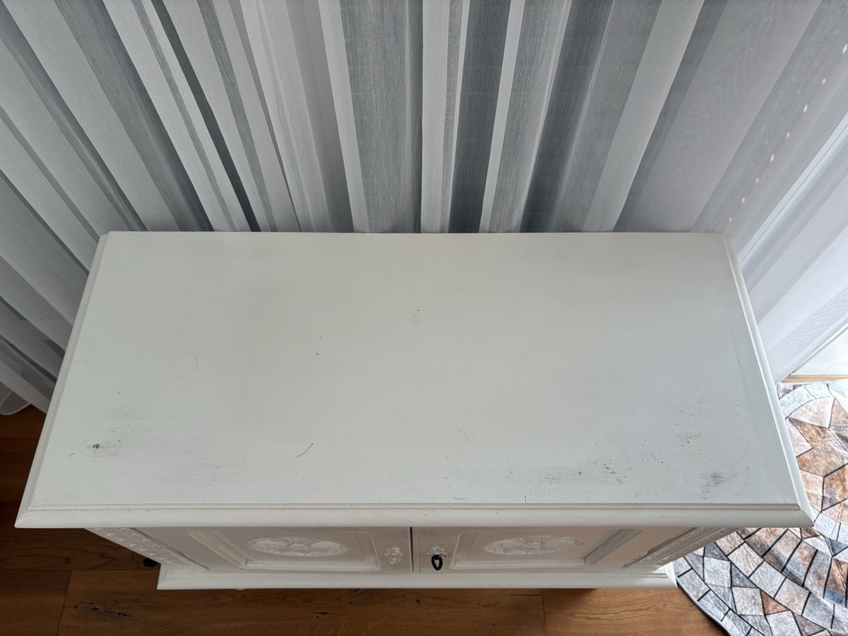 Buffets: Weisses Sideboard Vintage – D'occasion à Olten par KMD 3