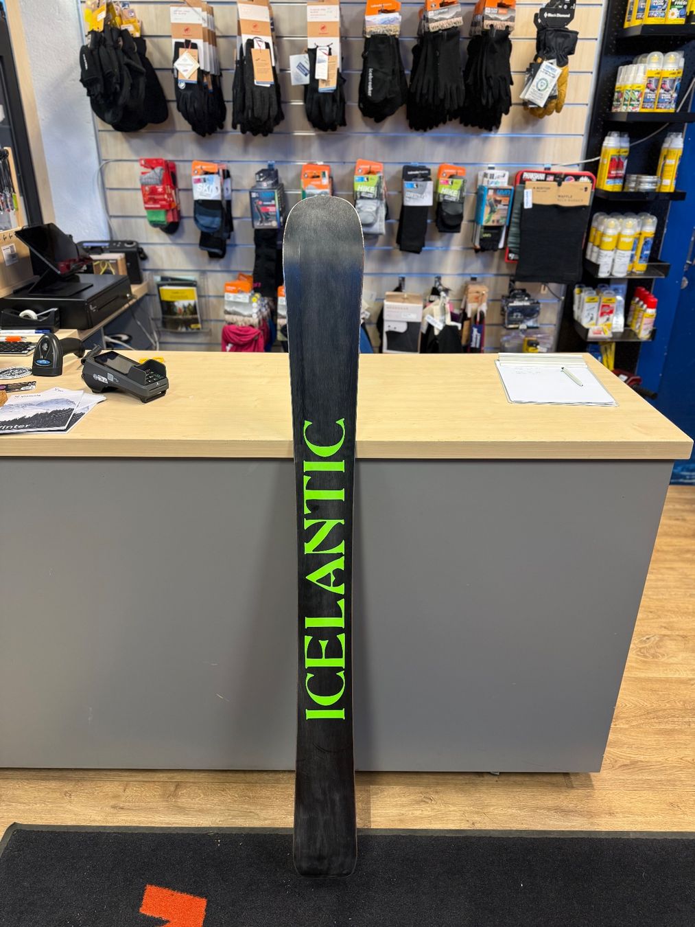 Sci: Icelantic Nomad in 143cm, NEU – Nuovo e nell'imballaggio originale da Thusis venduto da Strimer0 1