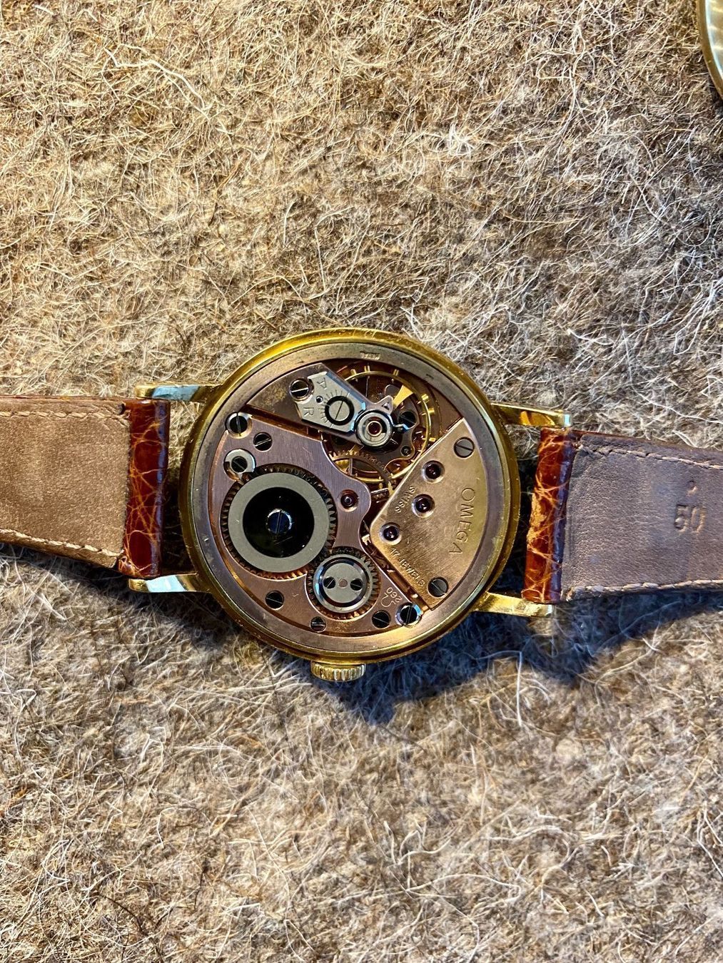 Omega Uhren: Omega Chronometer vintage 18K Rose Jumbo – Gebraucht aus Morges von Audemars07 7