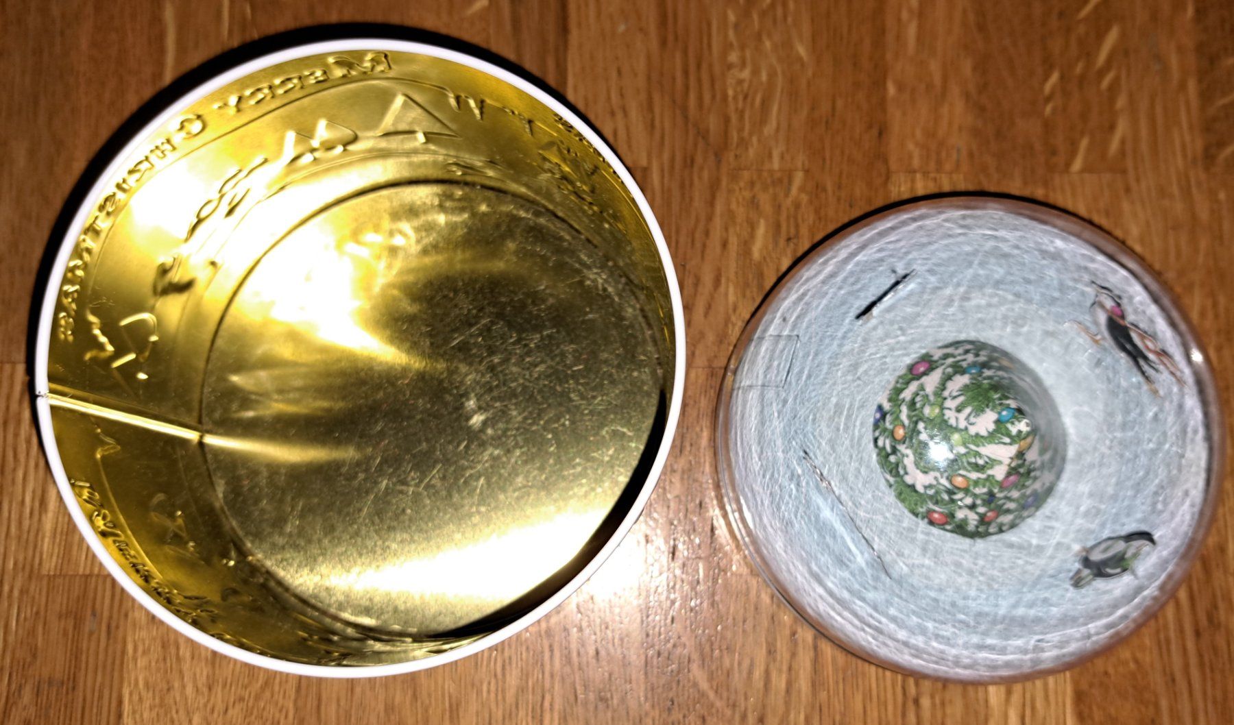 Contenitori & Simili: Keksdose mit Weihnachtsmusik im Deckel – Usato da Solothurn venduto da Schmidti69 1