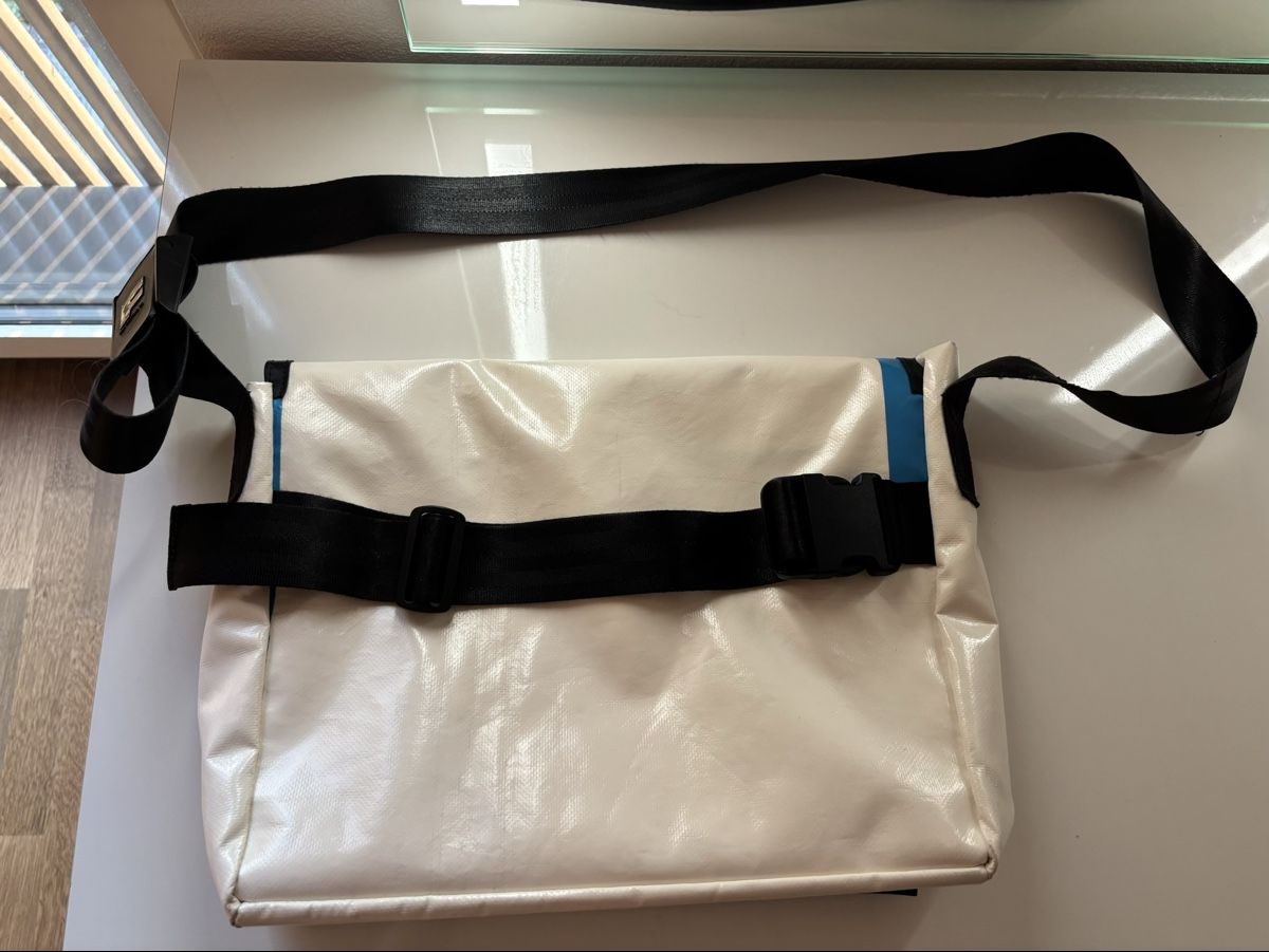Freitag Borse: FREITAG F14 DEXTER  – Nuovo (secondo la descrizione) da Rafz venduto da melinaurbanitzy 1