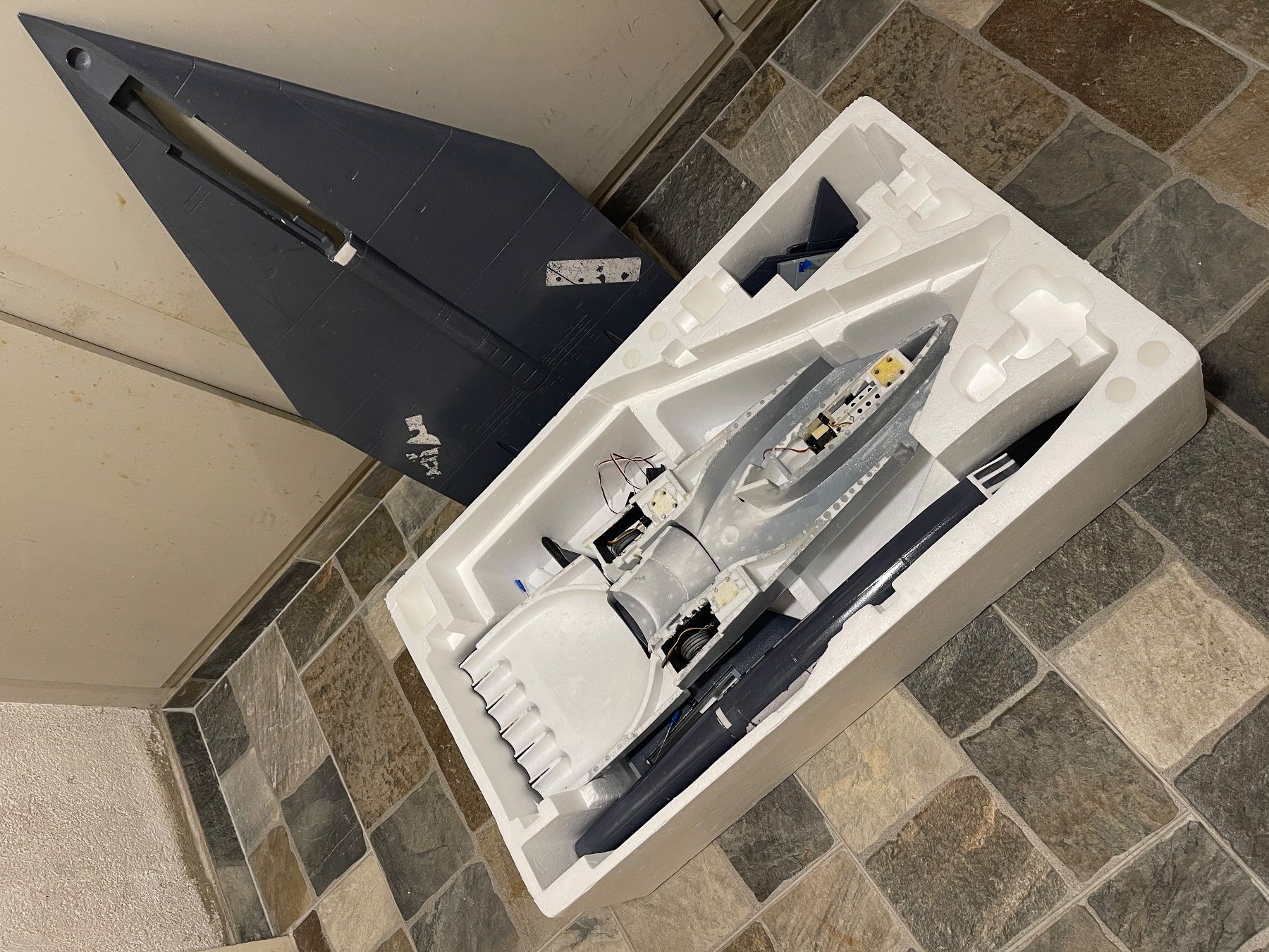 RC Modellbau: XB-70 Valkyrie 70mm EDF, Bastlerobjekt – Defekt aus Zürich von kaufen.und.verkaufen 3