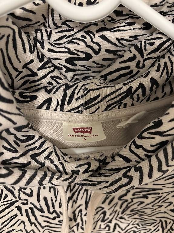 Maglioni & Felpe: Levi's Kapuzenpullover Damen Gr. S  – Usato da Pfungen venduto da Chris12345678 2