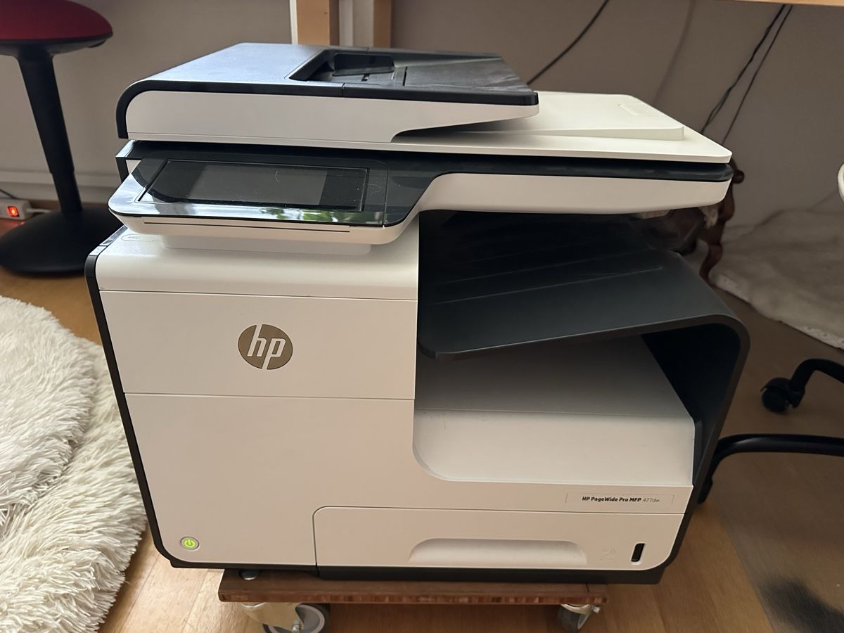Hewlett Packard Imprimantes: HP Drucker und Scaanner MFP 477dw – D'occasion à Hünenberg par Balance0703 1