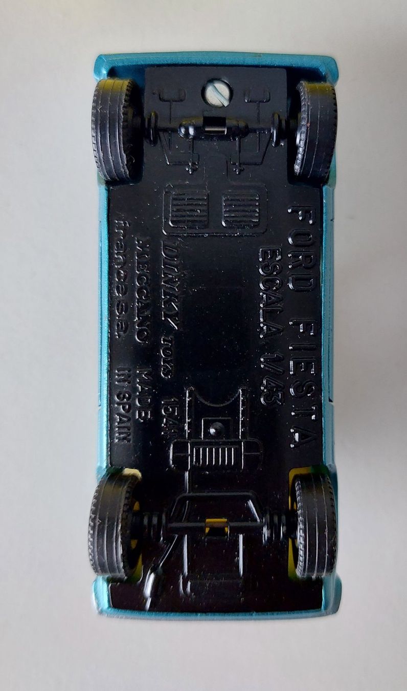 Les DINKY TOYS Made in Spain, avec: * La FORD FIESTA (1976