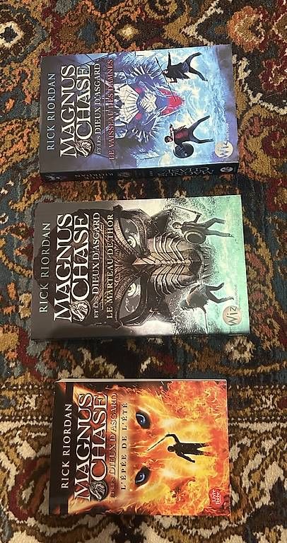 Livres: Magnus Chase - série complète – D'occasion à Miège par lal_ktw6