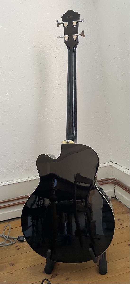 Ibanez Musikinstrumente: Basse Ibanez + ampli Fender + housse + câble – Gebraucht aus Biel/Bienne von ale_6chv 3