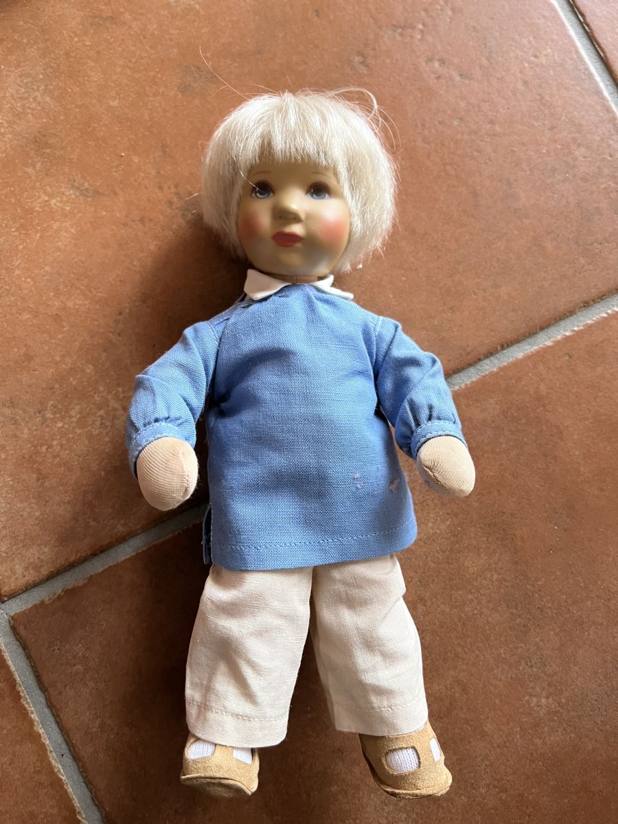 Käthe Kruse Bambole: Käthe Kruse Puppe – Usato da Arboldswil venduto da CJDA